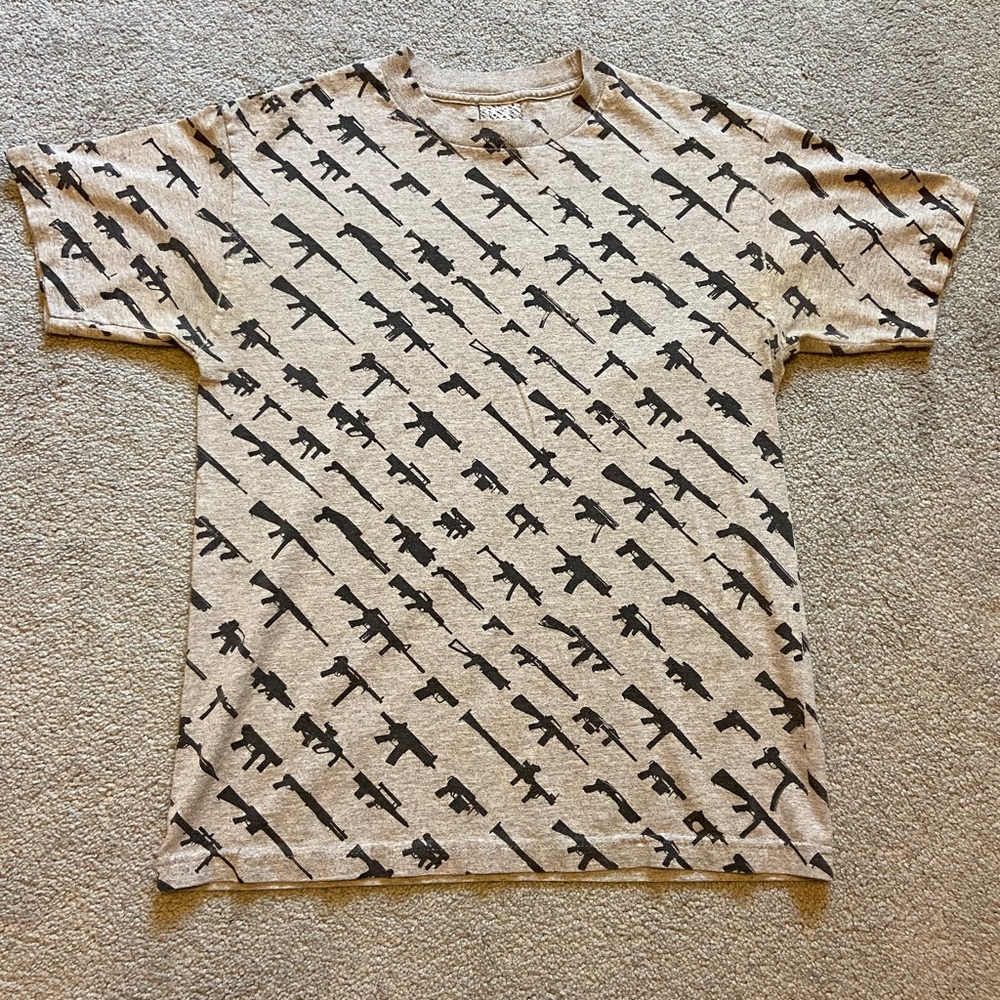 Rogue Status Gun Show Gary T-Shirt Medium